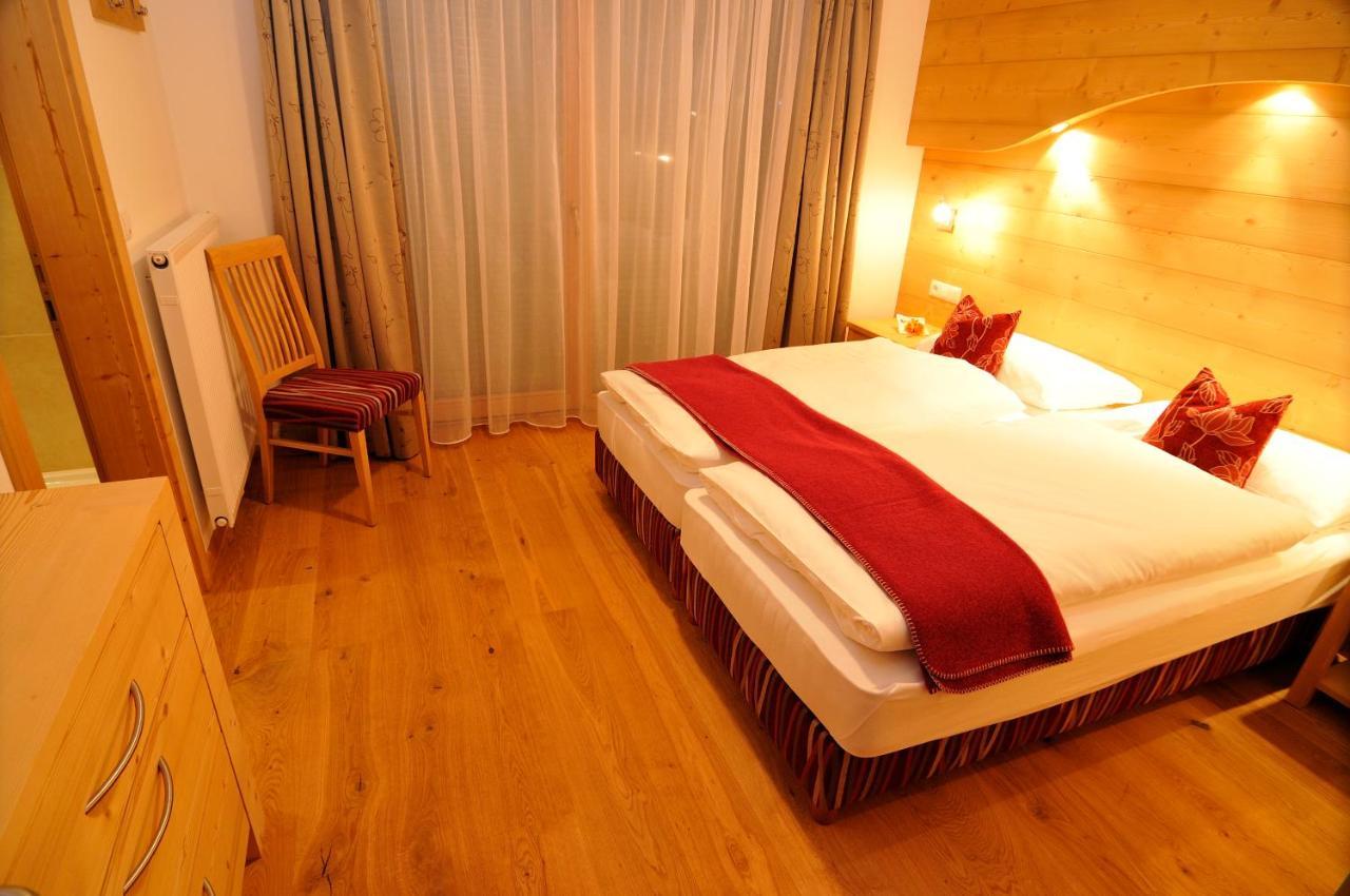 Chalet Regina Selva di Val Gardena Chambre photo